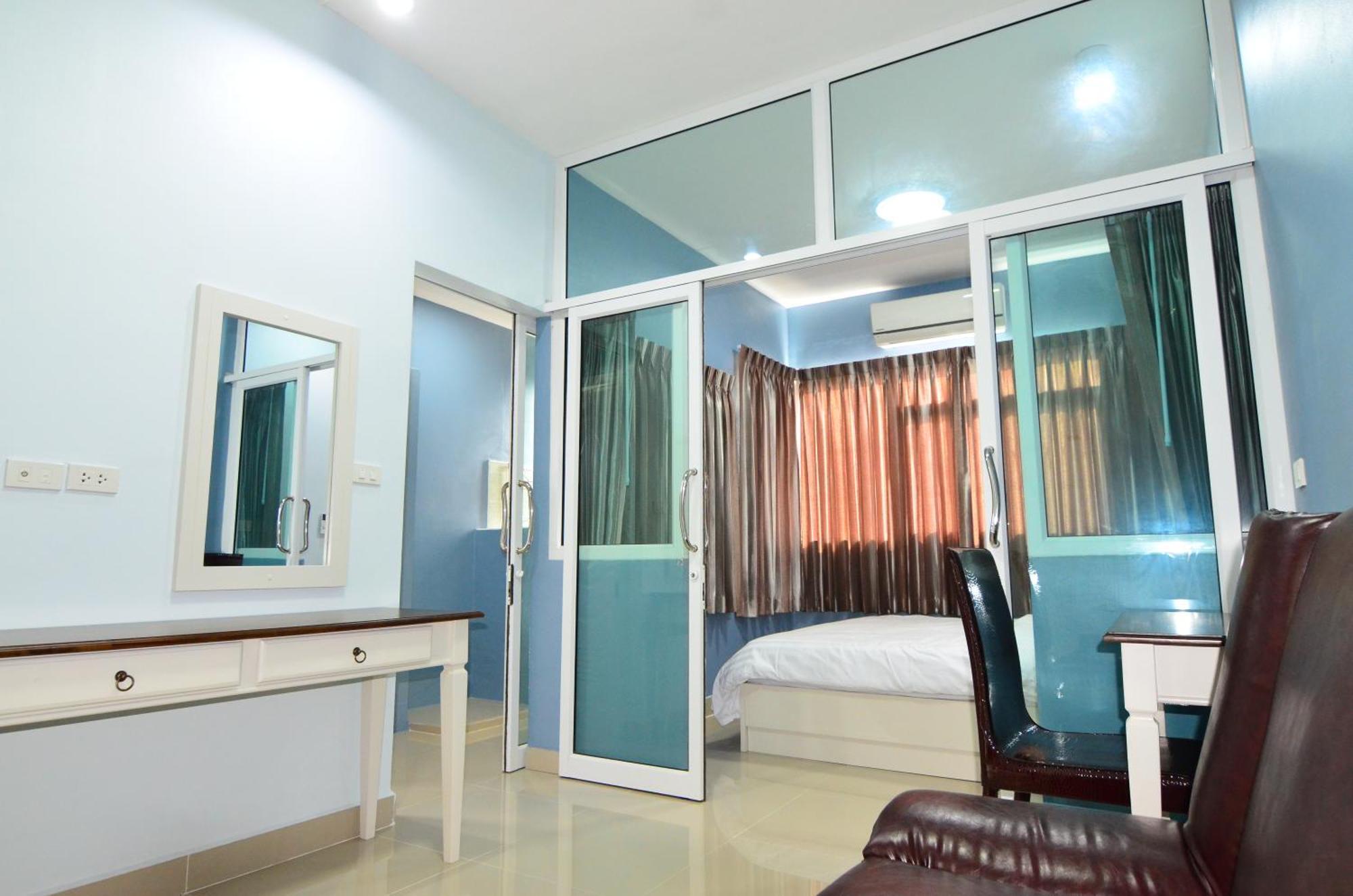 The Best Place Samut Prakan Exterior foto